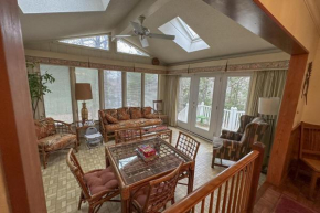 Oz River House